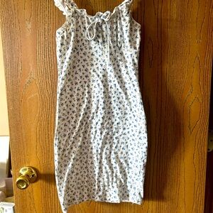 Cut and casual Summer dress